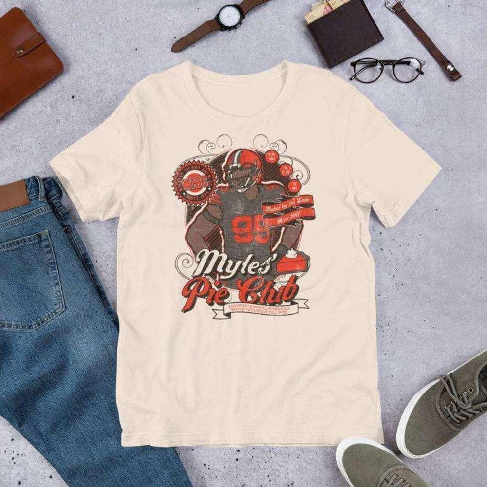 Myles Garrett Retro Football Team Fan Graphic T-Shirt 1